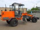 Вызов легкого автогрейдера 7.5 тонн.